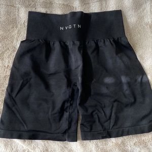 NVGTN Solid seamless black shorts